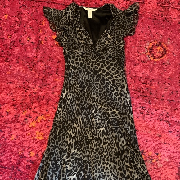 Diane Von Furstenberg Dresses & Skirts - Diane Von Furstenberg Leopard Print Kasper Dress